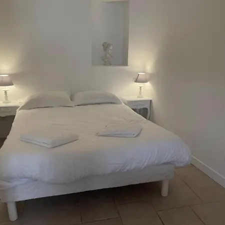 Batisse Paradis Beaune  Quarto foto