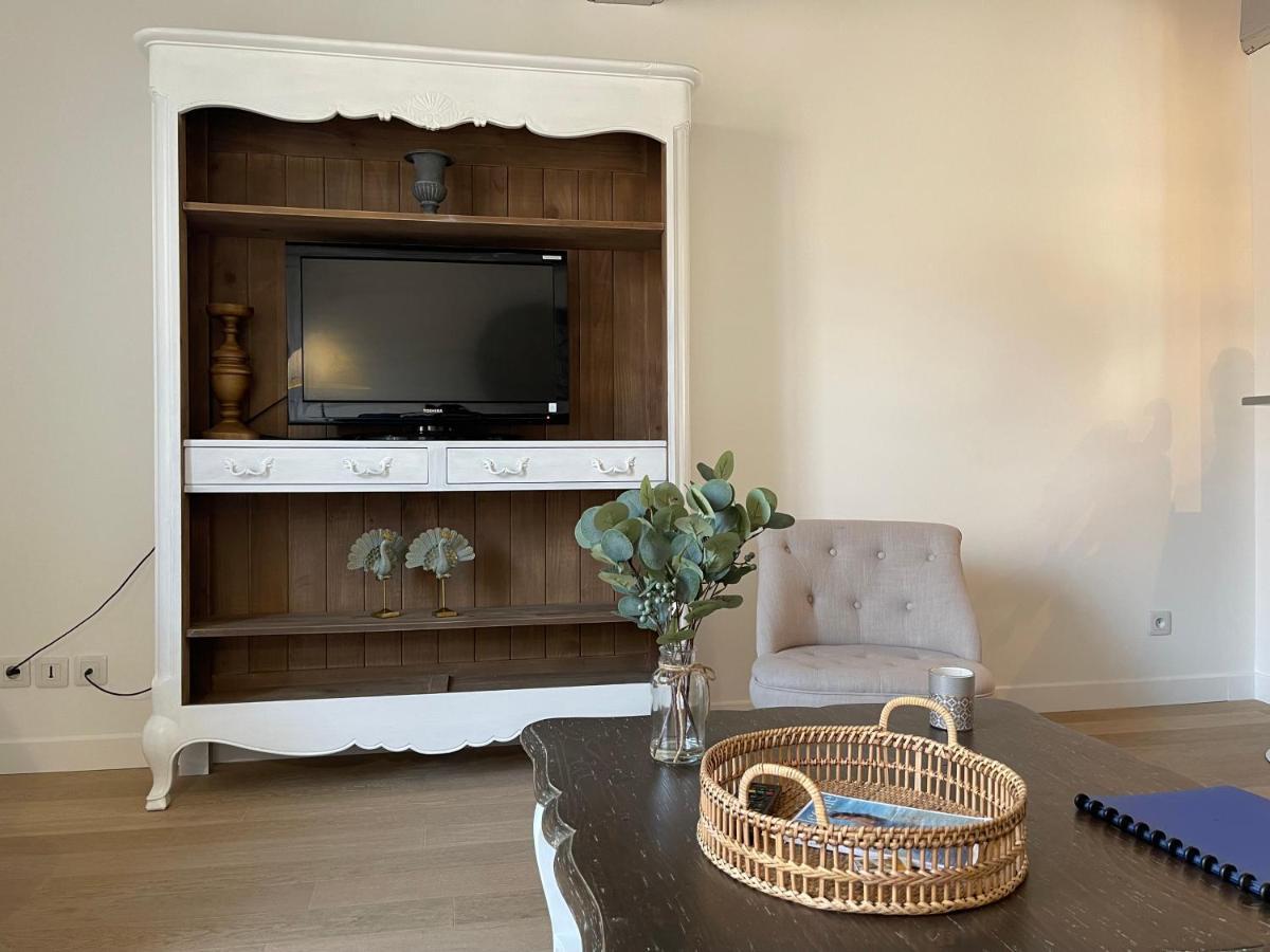 Batisse Paradis Apartment *